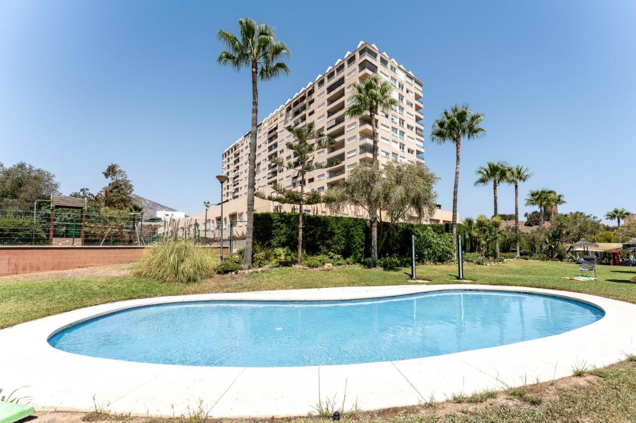 Breathtaking Studio, Amazing Views, Pool,